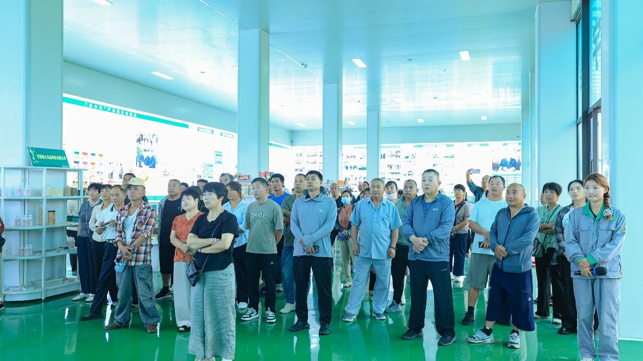 快訊！農廣校學員參觀團蒞...